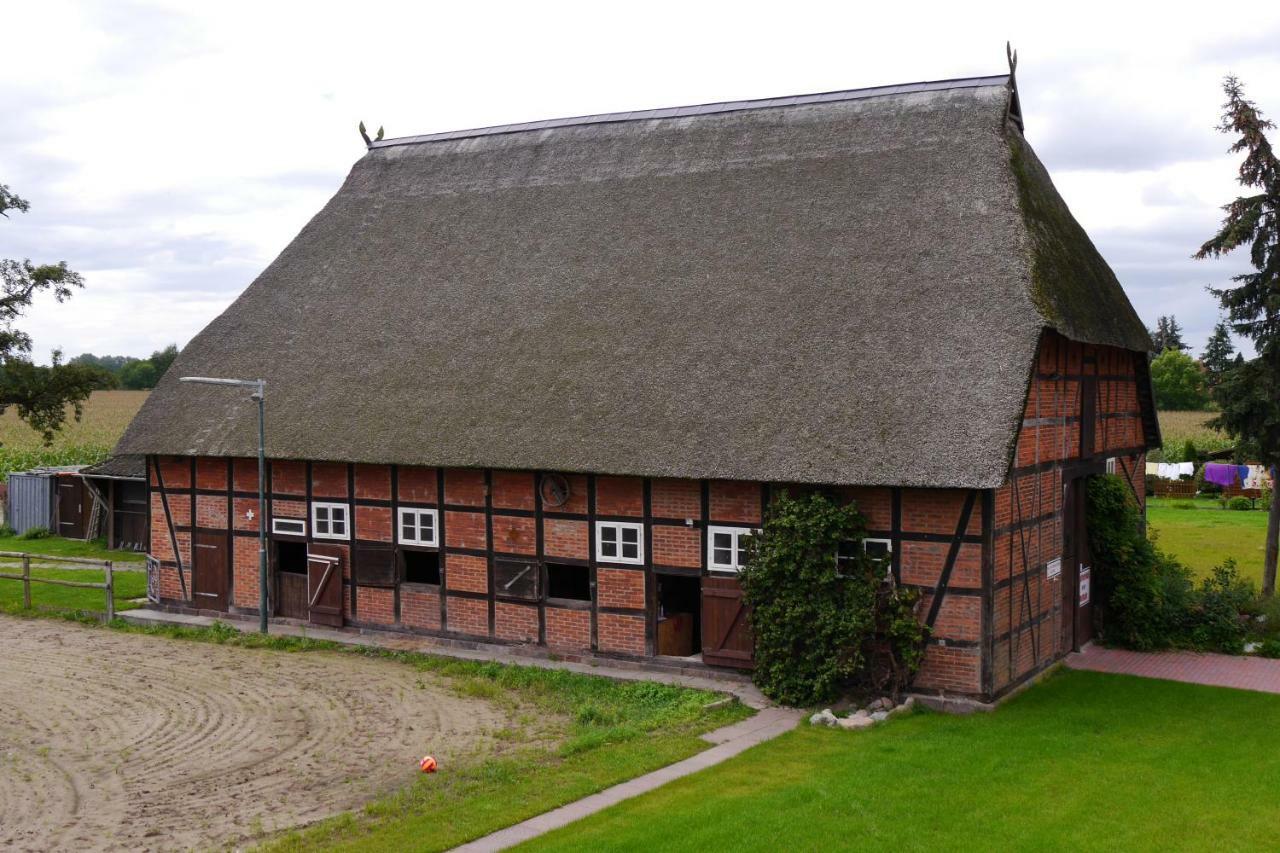 Landhaus - Hof Pakirnis Bleckede Kültér fotó